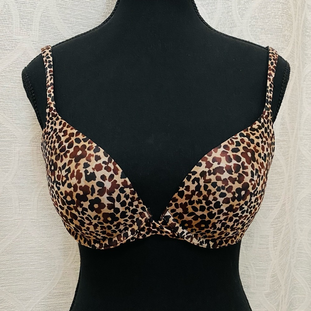 Victoria Secret  push up bra 34B